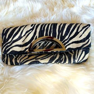 Cute clutch